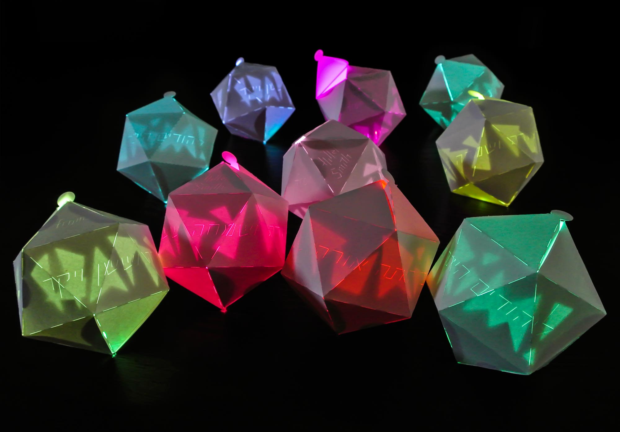 Purim icosahedron boxes